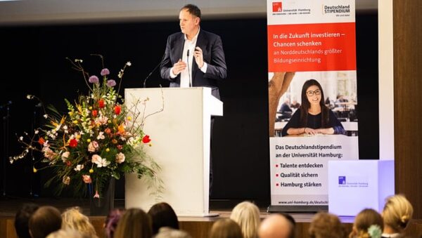 Ansprache von Universitätspräsident Prof. Dr. Hauke Heekeren im Rahmen der Verleihung der Deutschlandstipendien.